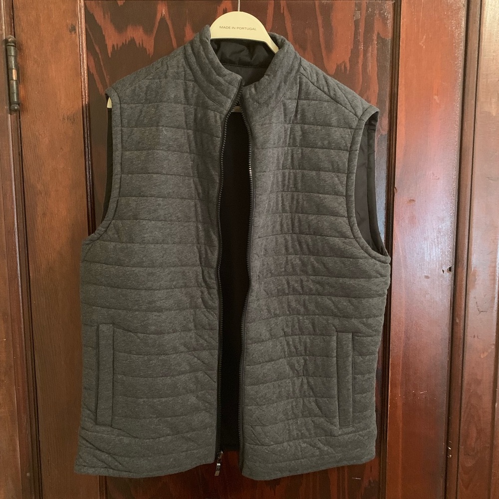 Robert barakett vest